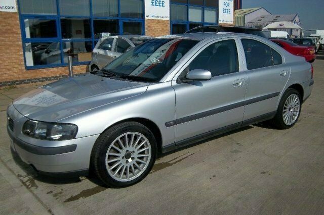 Used Volvo S60 180 HP (132 kW) 2003 Sedan