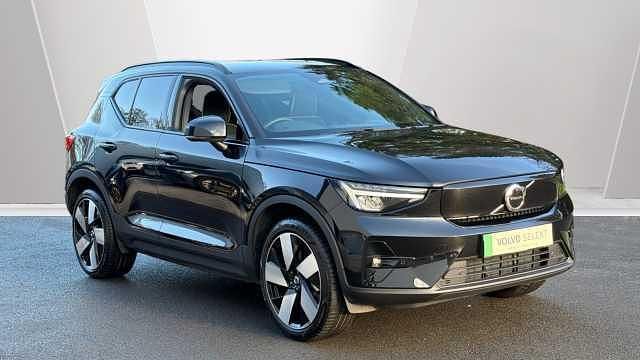 Used 2025 Volvo EX40 Plus SUV | £33,795 (Super price) - Image 1/3