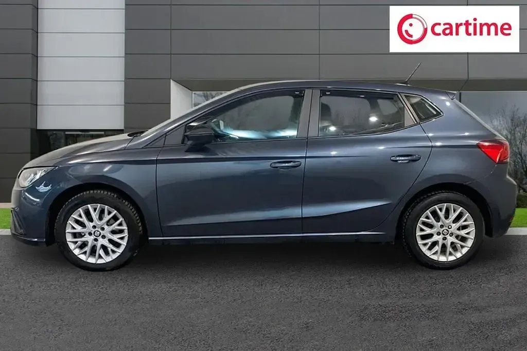 Begagnad Seat Ibiza SE Technology 95 HK (69 kW) 2018 Grå Halvkombi