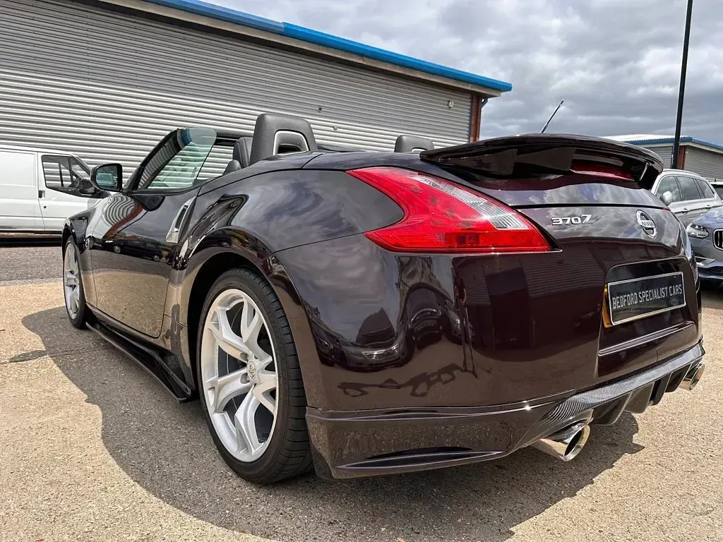 Used Nissan 370Z GT 323 HP (237 kW) 2011 Black Cabriolet