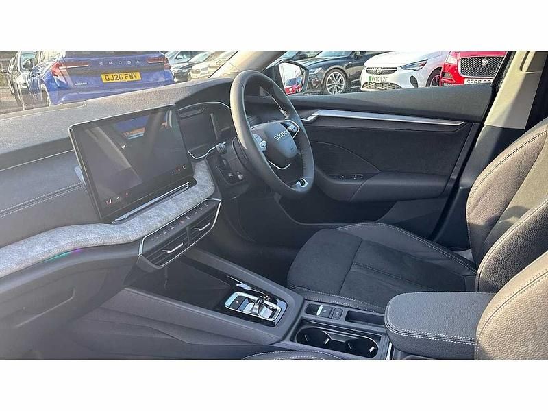 Nuevo Skoda Octavia SE L 150 CV (110 kW) 2026 Negro Utilitario