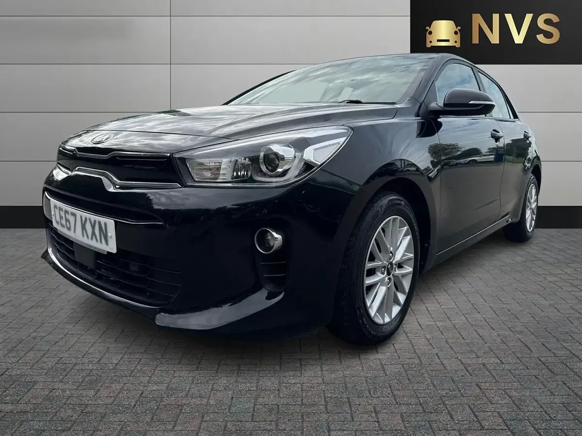Used Kia Rio 99 HP (72 kW) 2017 Black Hatchback