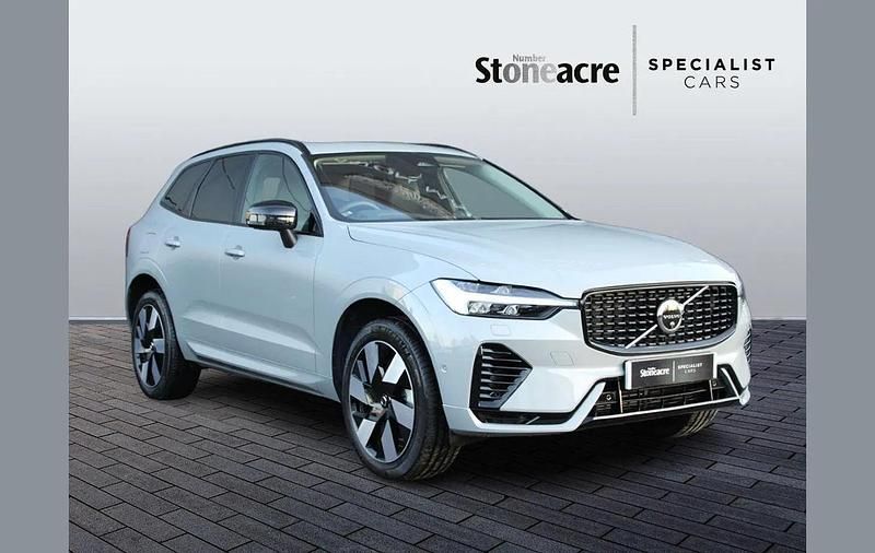 Grey Used 2024 Volvo XC60 Ultra SUV | £41,995 (Good price) - Image 1/4