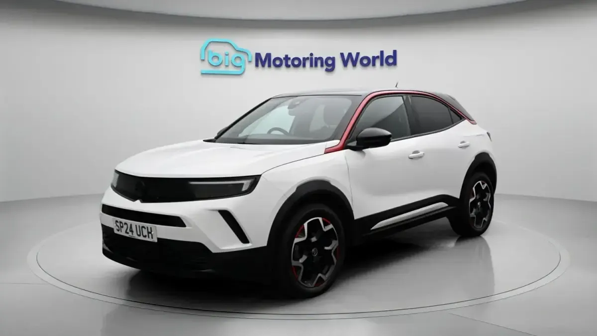 Second-hand Vauxhall Mokka 136 CP (100 kW) 2024 Alb SUV