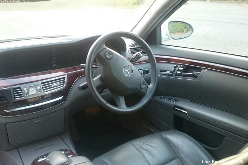 Used Mercedes S320 235 HP (172 kW) 2006 Sedan