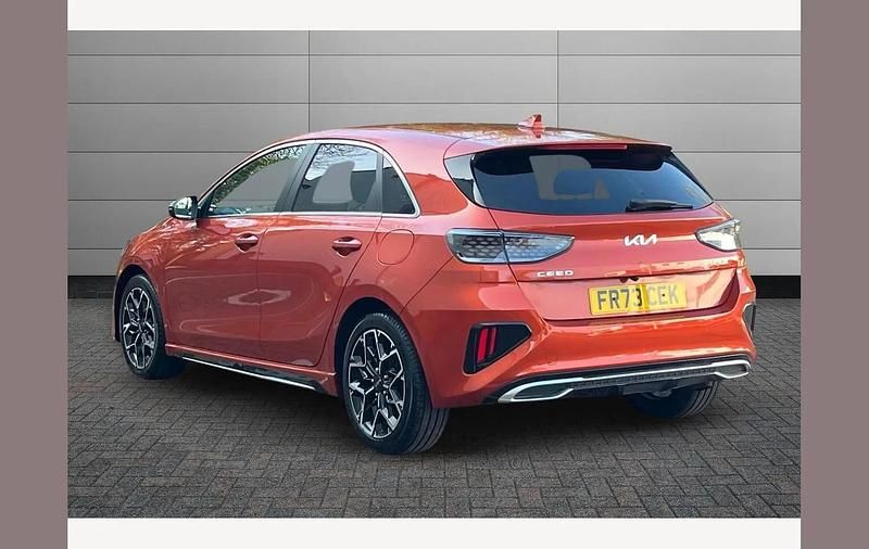 Used Kia Ceed GT-Line 158 HP (116 kW) 2023 Orange Hatchback