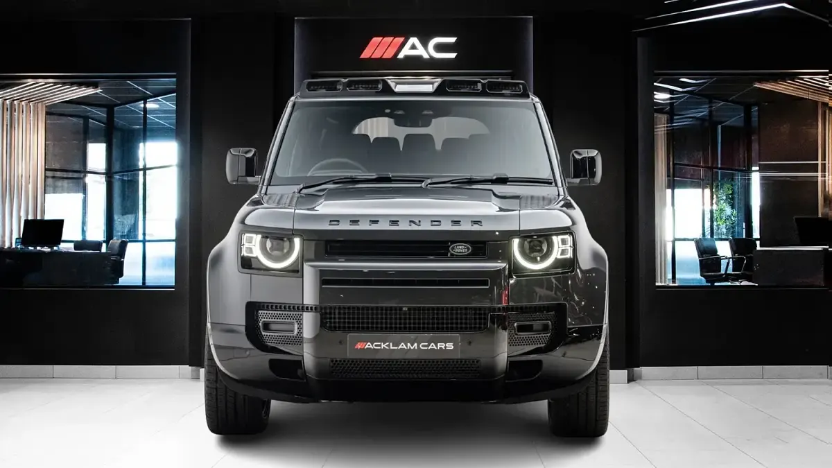 New Land Rover Defender SE Dynamic 2026 Grey SUV