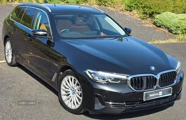 Used BMW 530e Comfort Edition 289 HP (212 kW) 2023 Black Estate
