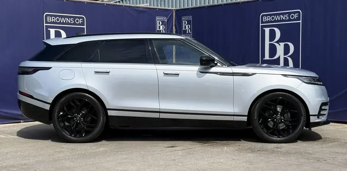 Used Land Rover Range Rover Velar HSE Dynamic 249 HP (183 kW) 2023 Silver SUV