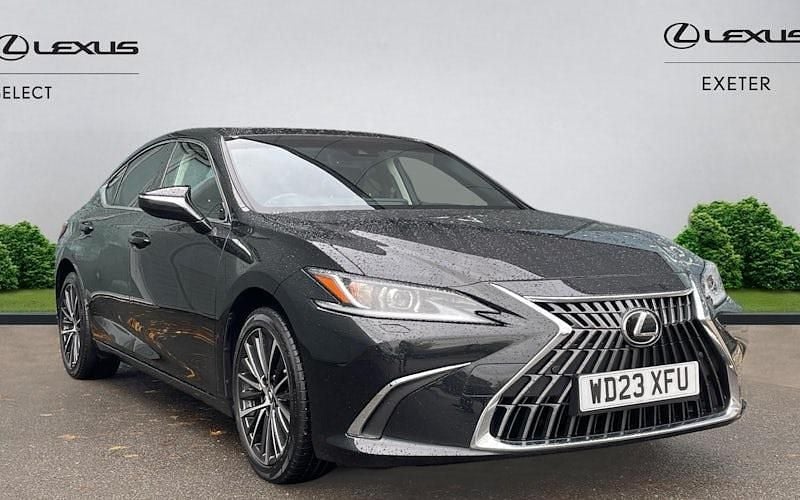 Used 2021 Lexus ES300H Sedan | £29,890 (Fair price) - Image 1/2