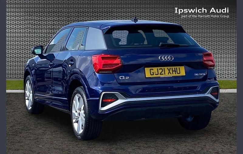 Gebraucht Audi Q2 S-Line 147 PS (108 kW) 2021 Blau SUV