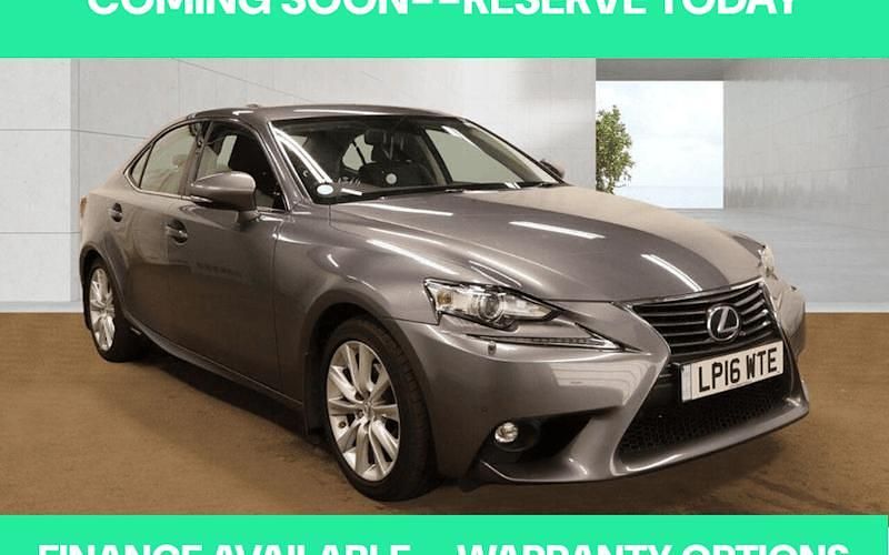 Used Lexus IS300h 223 HP (164 kW) 2018 Sedan