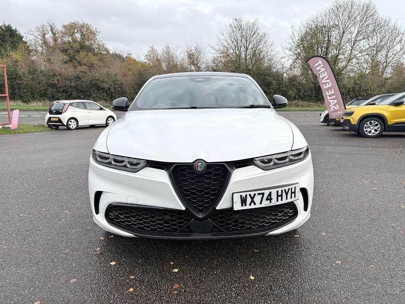 White Used 2024 Alfa Romeo Tonale SUV | £26,795 (Fair price) - Image 1/4