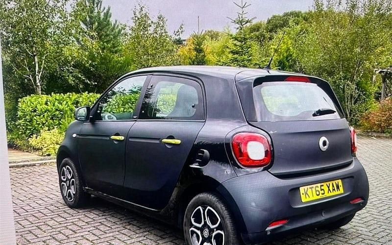 Used Smart ForFour Premium 90 HP (66 kW) 2019 Hatchback