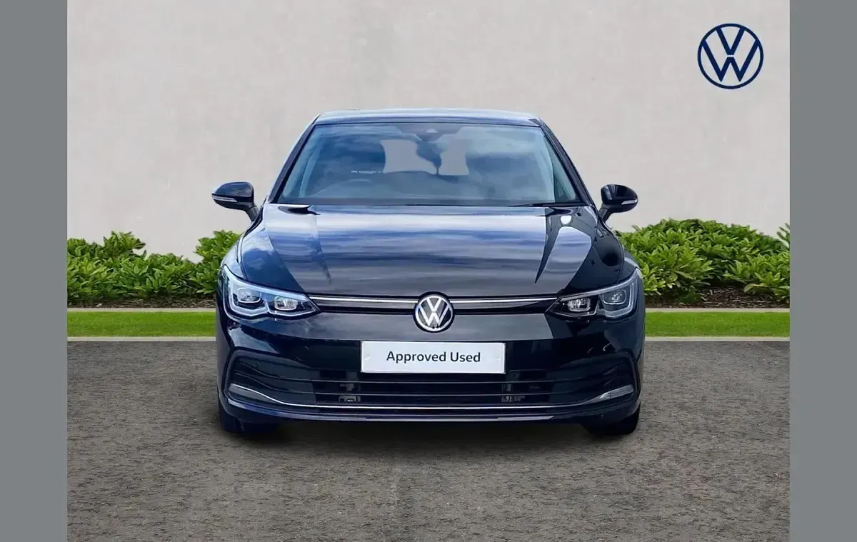 Used VW Golf VIII Style 147 HP (108 kW) 2020 Black Hatchback