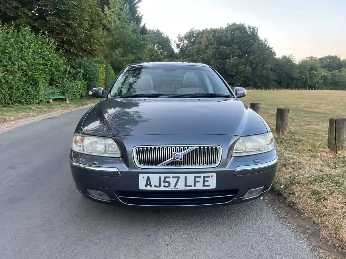 Used Volvo V70 SE 2007 Grey Estate