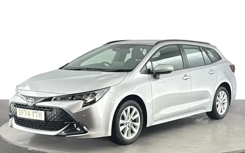 Used Toyota Corolla 140 HP (102 kW) 2025 Estate
