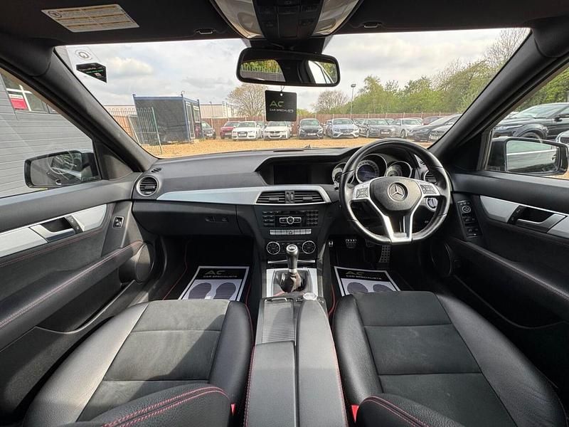 Used Mercedes C200 AMG 136 HP (100 kW) 2012 Black Sedan