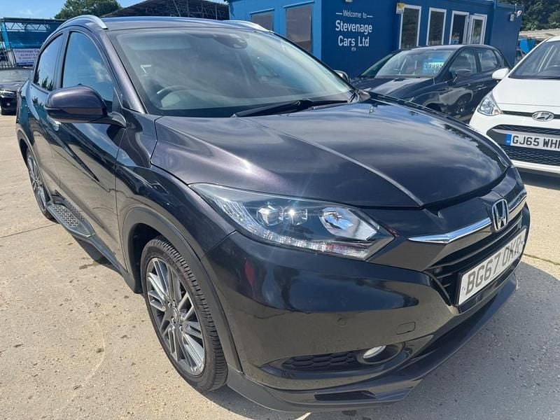 Black Used 2017 Honda HR-V EX SUV | £12,695 (Fair price) - Image 1/4