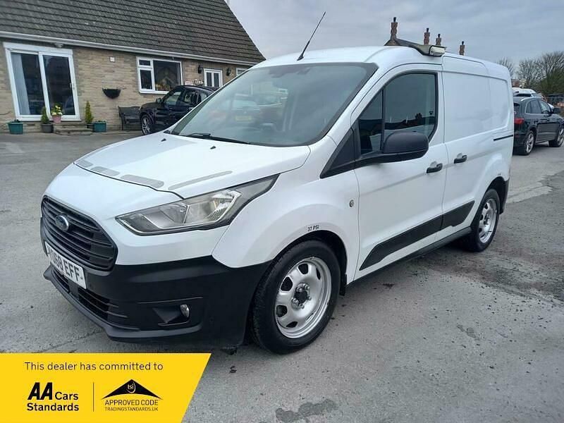 Used Ford Transit Connect 2018 White MPV