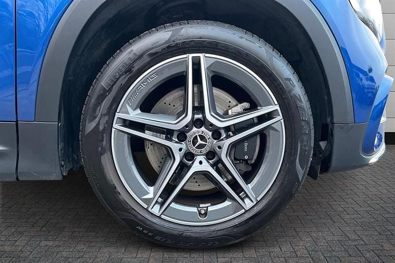 Used Mercedes GLB220 AMG Line Premium 190 HP (139 kW) 2024 Blue SUV