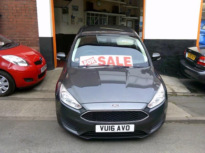 Used Ford Focus Style 2016 Grey Hatchback