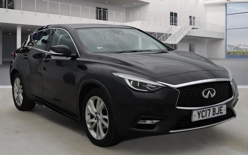 Używany Infiniti Q30 Premium 109 KM (80 kW) 2017 Hatchback