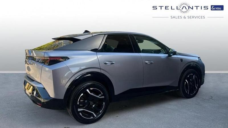 Used Peugeot e-3008 GT 152 kW (207 HP) 2025 Grey SUV