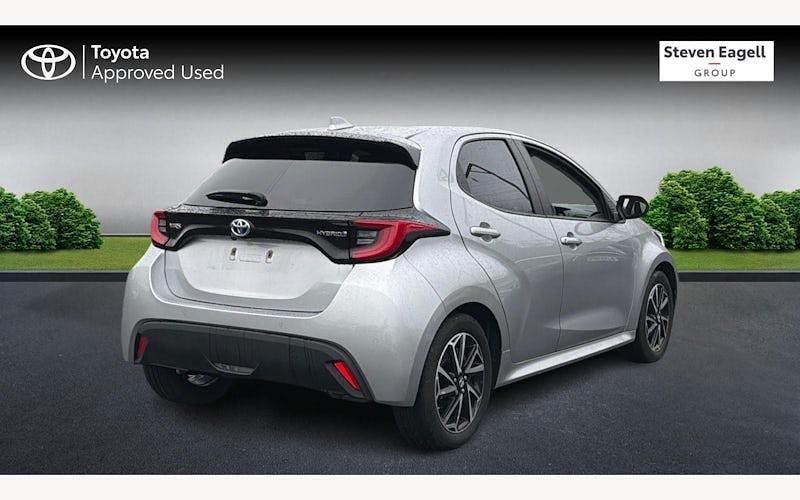 Used Toyota Yaris Hybrid Design 116 HP (85 kW) 2025 Hatchback