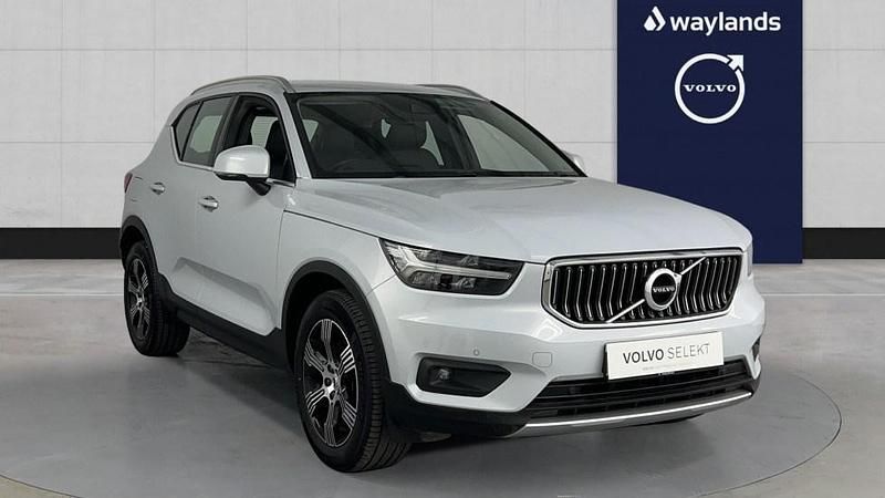Silver Used 2021 Volvo XC40 Inscription SUV | £29,800 (Expensive) - Image 1/4