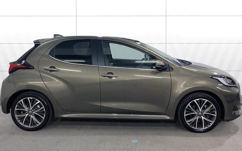 Used Toyota Yaris Hybrid 116 HP (85 kW) 2025 Hatchback