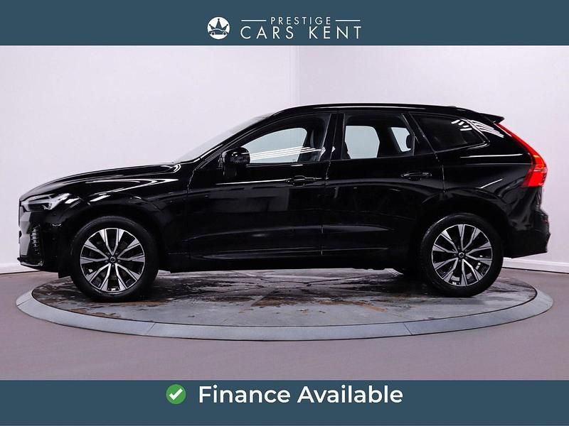 Used Volvo XC60 Plus 250 HP (183 kW) 2023 Black SUV
