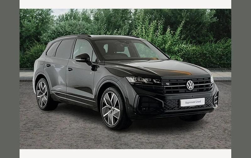 Black Used 2025 VW Touareg Black Edition SUV | £52,490 (Fair price) - Image 1/3
