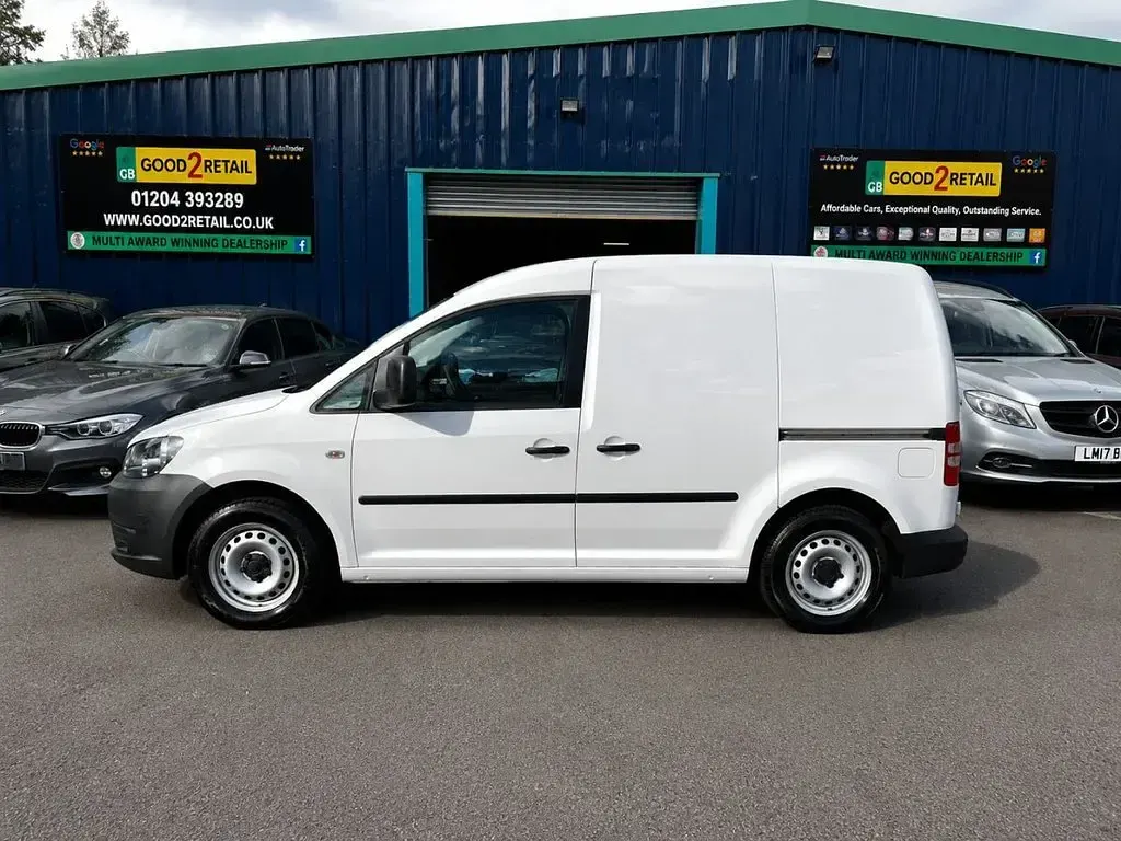Used VW Caddy Startline 102 HP (75 kW) 2014 White MPV