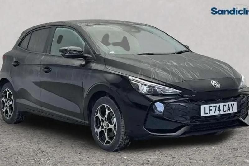 Metallic black pearl Used 2024 MG MG3 Trophy Hatchback | £16,000 (Good price) - Image 1/4