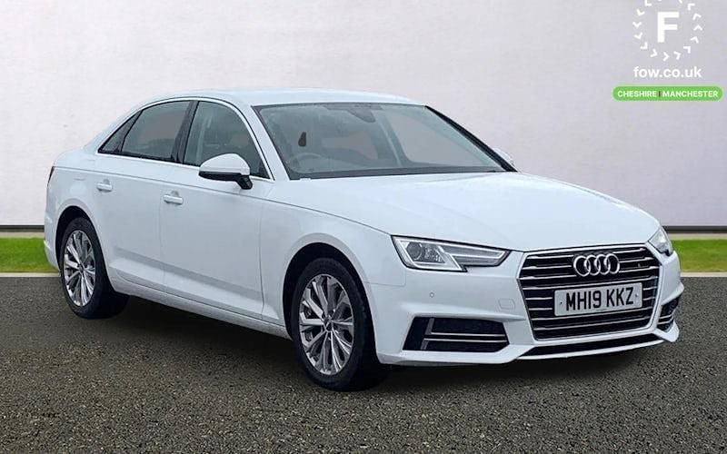 Used Audi A4 Comfort 150 HP (110 kW) 2019 White Sedan