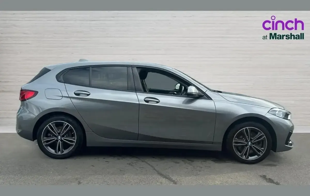 Used BMW 120 Sport Line 190 HP (139 kW) 2022 Grey Hatchback