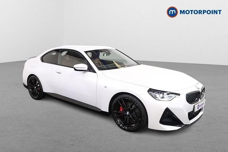 White Used 2023 BMW 220 M Sport Coupe | £25,349 (Good price) - Image 1/4
