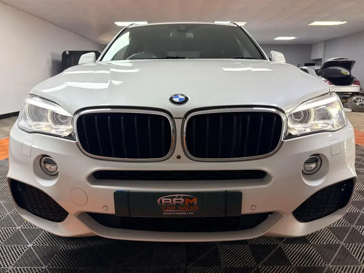 Used BMW X5 M Sport 258 HP (189 kW) 2018 White SUV