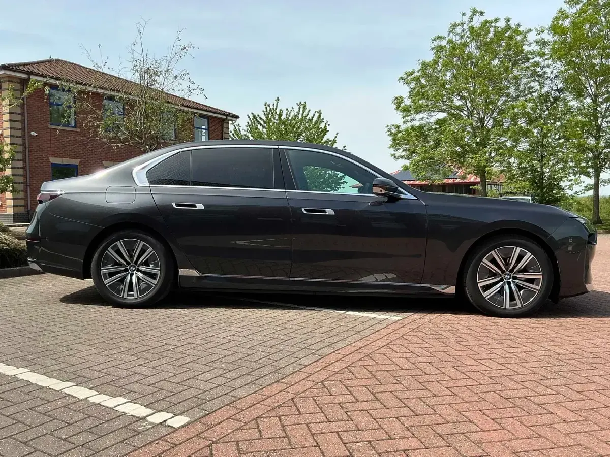 New BMW 750e 482 HP (354 kW) 2026 Grey Sedan