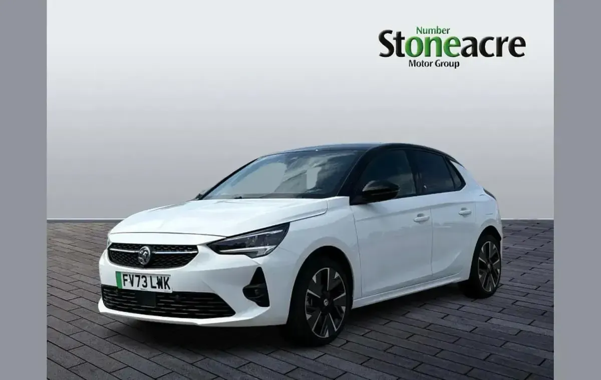 Used Vauxhall Corsa-e 98 kW (134 HP) 2023 White Hatchback