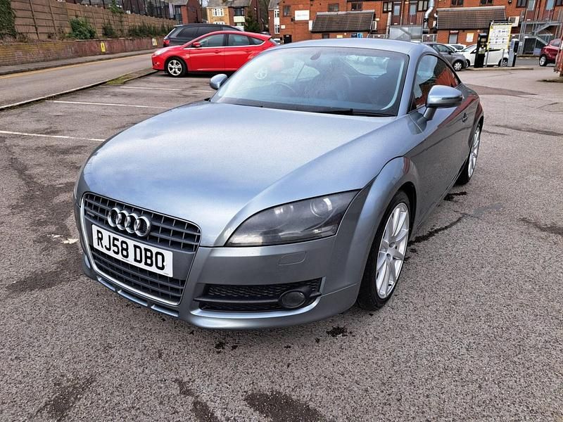 Usado Audi TT 170 HP (125 kW) 2008 Cinzento Coupé
