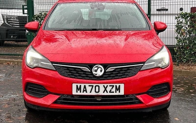 Used Vauxhall Astra SRi 145 HP (106 kW) 2020 Red Hatchback