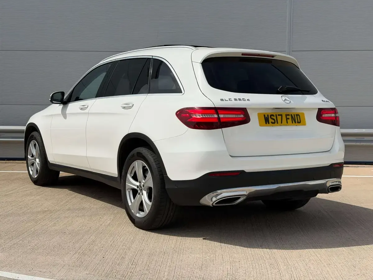 Käytetty Mercedes GLC220 Premium 2017 Valkoinen Katumaasturi