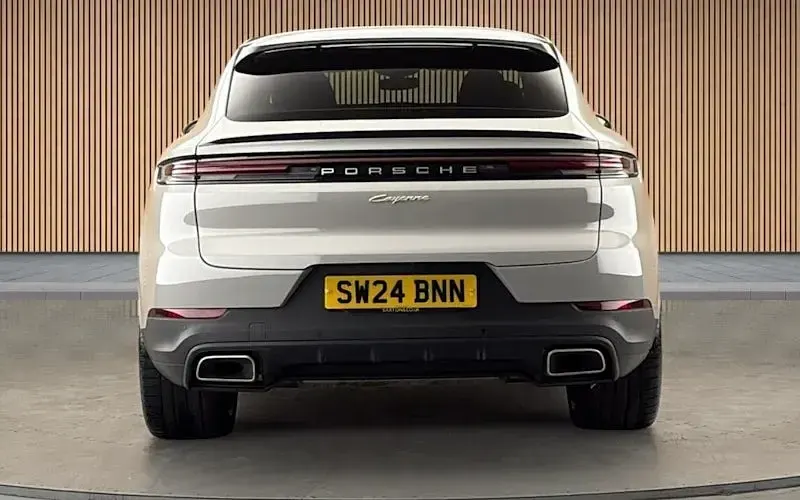 Used Porsche Cayenne 470 HP (345 kW) 2025 SUV