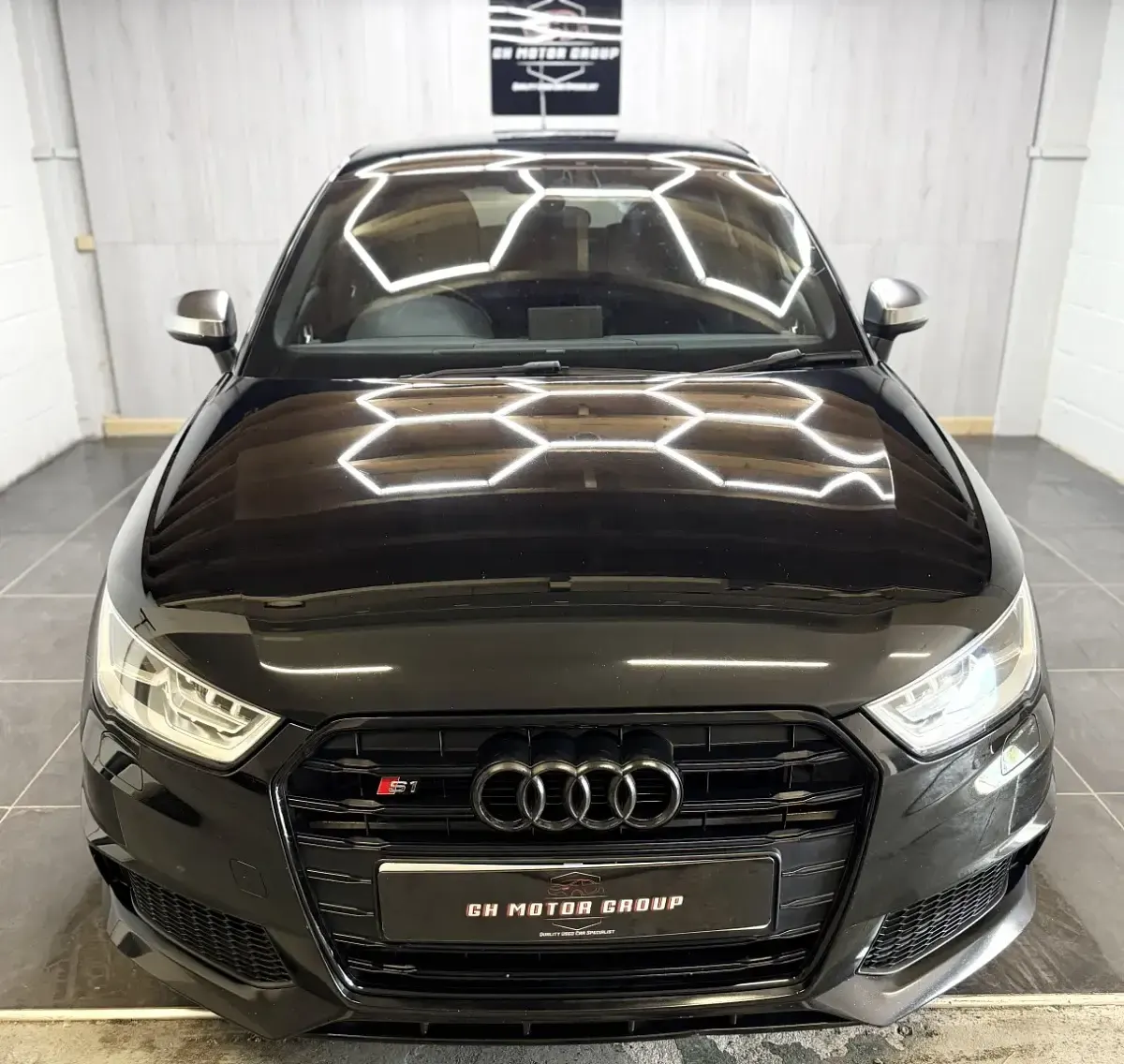 Used Audi S1 Comfort 231 HP (169 kW) 2015 Black Hatchback