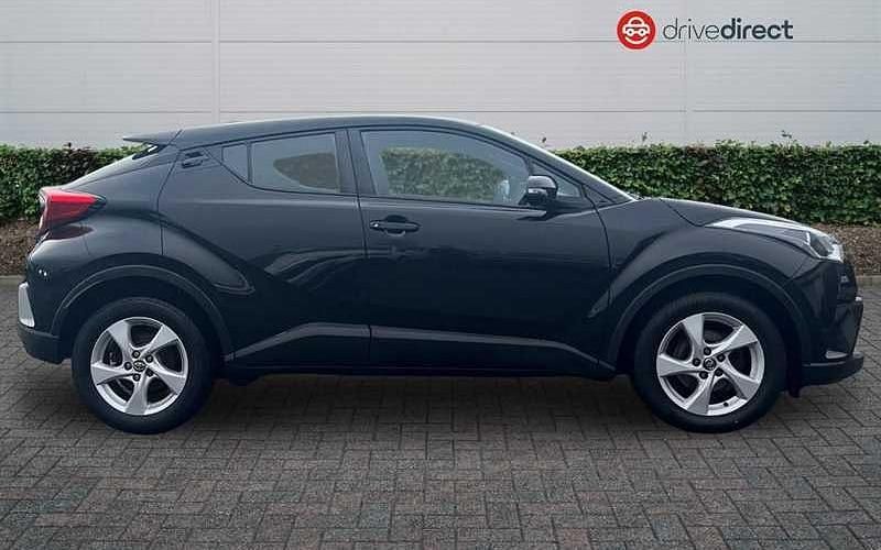 Used Toyota C-HR 116 HP (85 kW) 2019 Black SUV