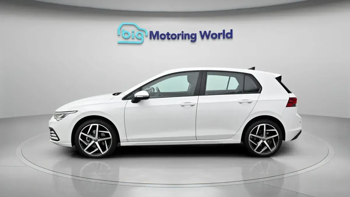 Used VW Golf VIII S 108 HP (79 kW) 2023