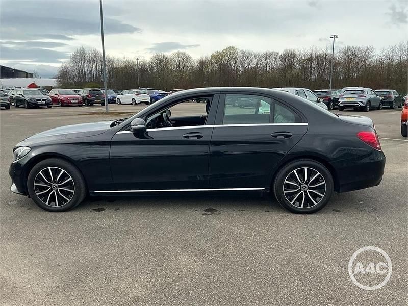 Used Mercedes C200 SE 2019 Black Sedan