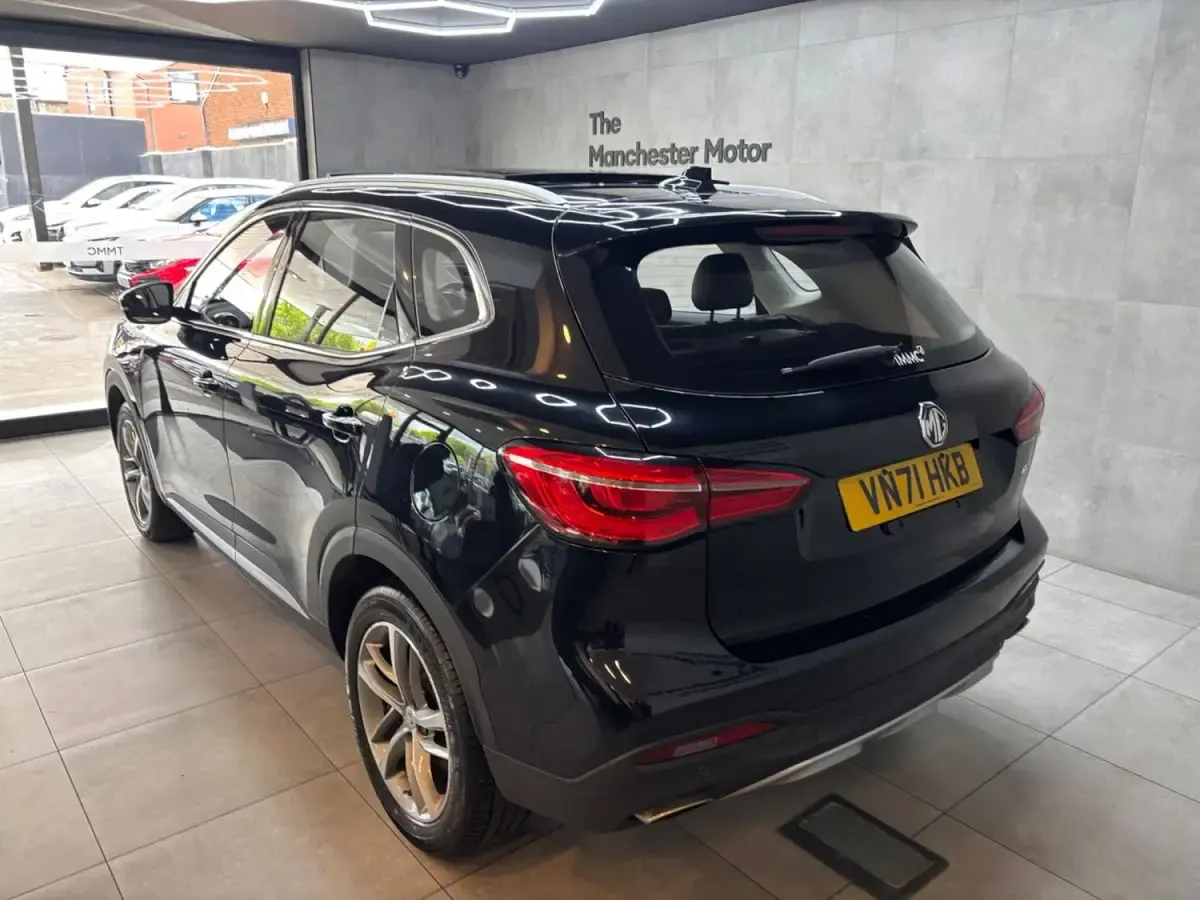 Used MG HS Exclusive 162 HP (119 kW) 2021 Black SUV